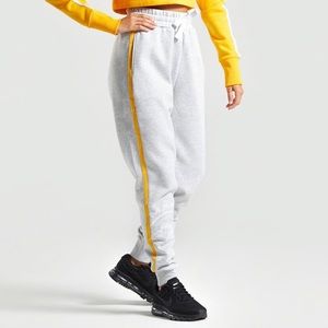 Gymshark Legacy Fitness Joggers